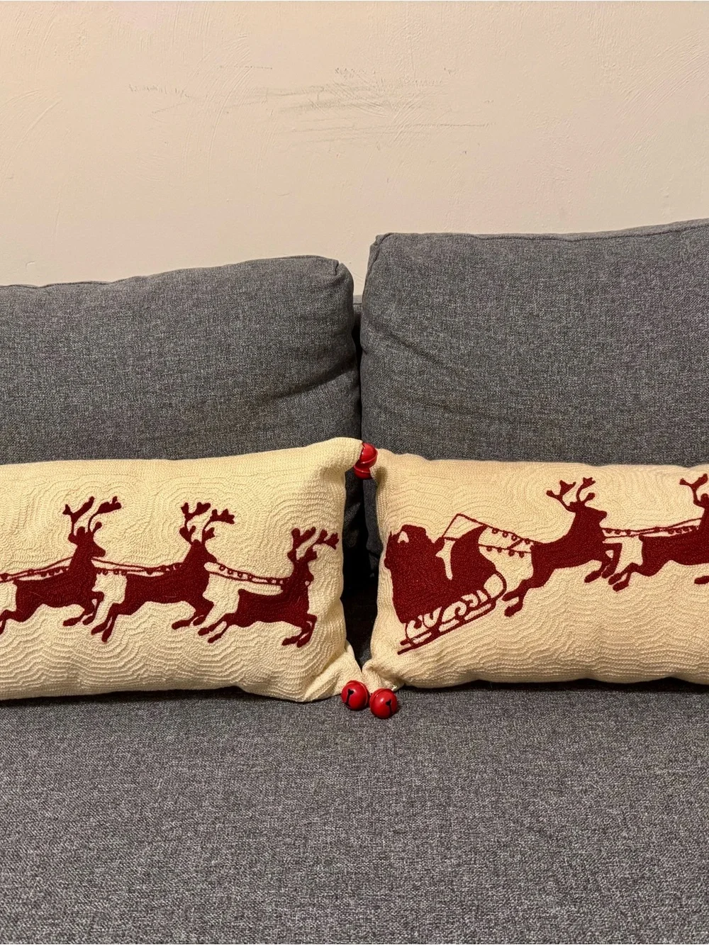 Pottery Barn Holiday Decorative Pillows x 4